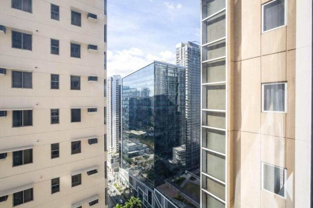 Bgc Private Apartments Manila Exteriör bild