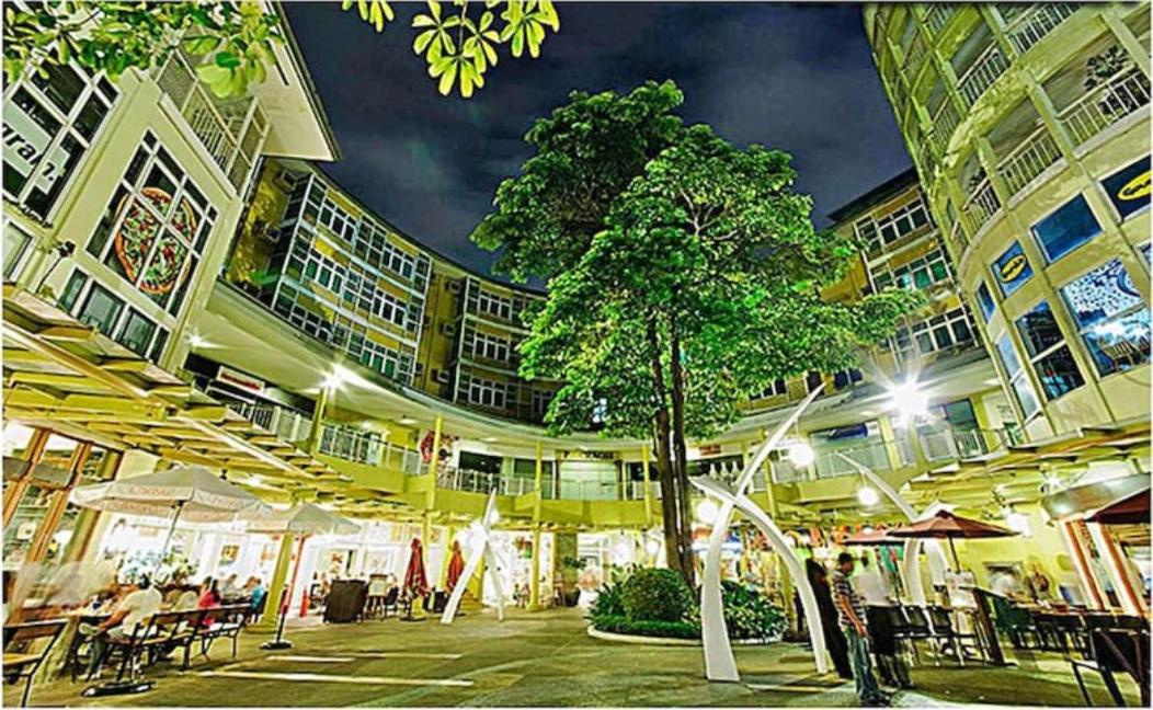 Bgc Private Apartments Manila Exteriör bild