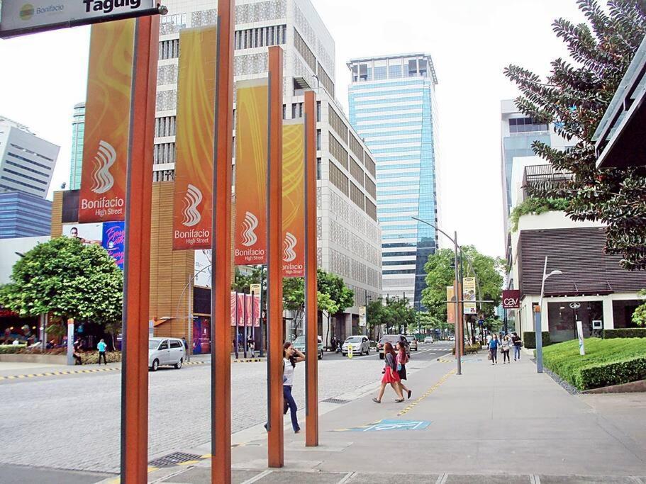 Bgc Private Apartments Manila Exteriör bild